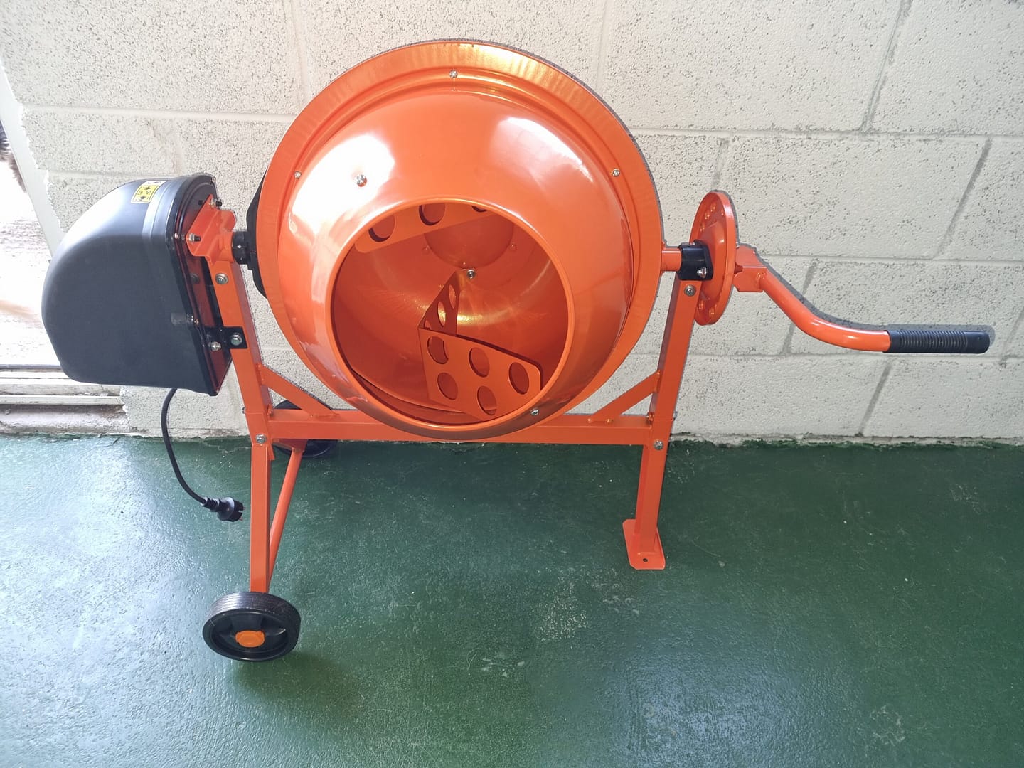 63L 220v Electric Cement Mixer